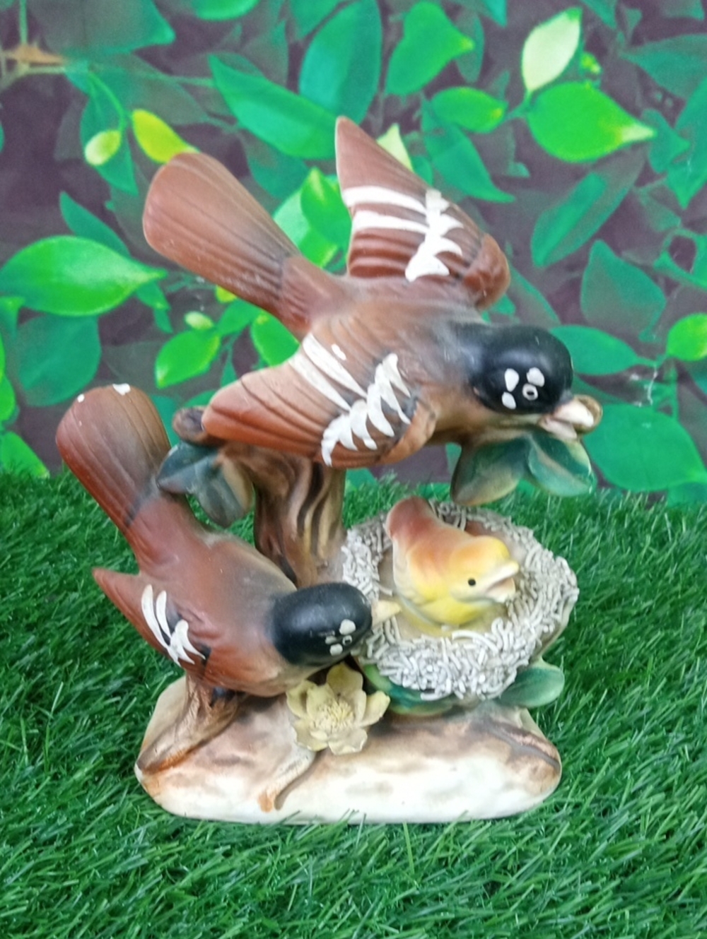 🗝️ Vintage Bird Family Figurine Decorative Table Decor
